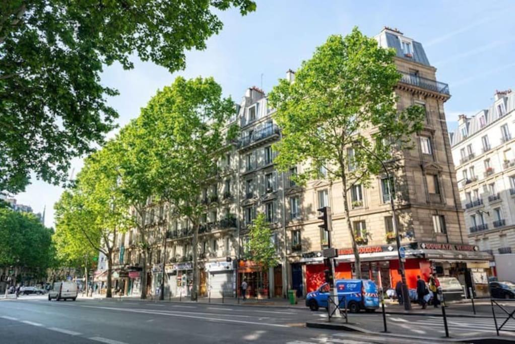Charmant Appartement Entier A Montmartre Pour 4 Parigi Esterno foto